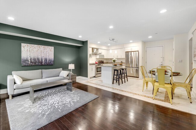 Foto del edificio - 310 Cliff Ln