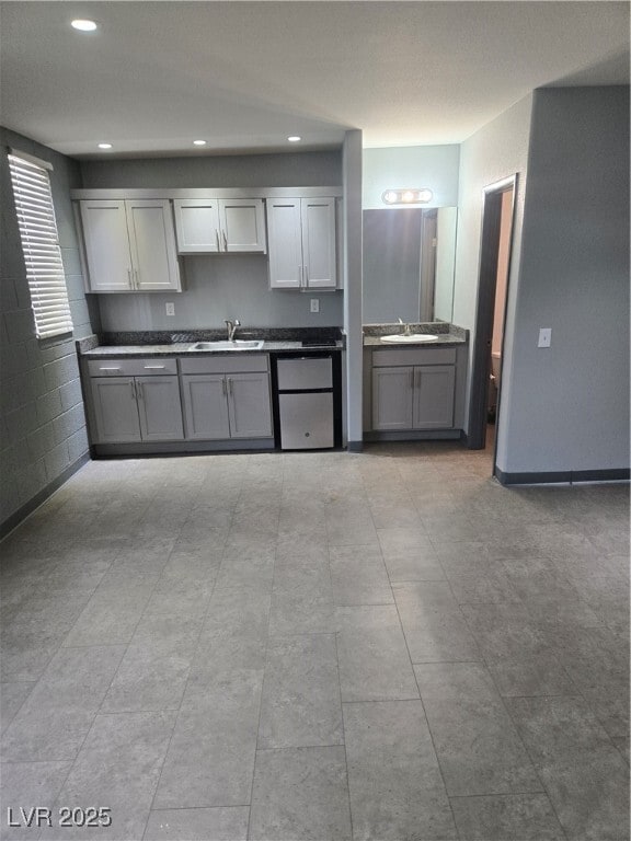 Building Photo - 223 N 9th St