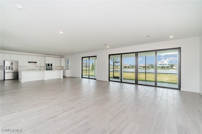Foto del edificio - 10777 Timber Creek Dr