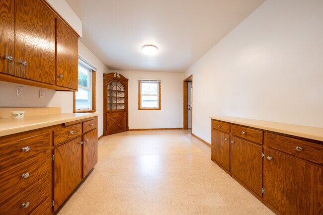 Foto del edificio - 10132 Wentworth Ave S