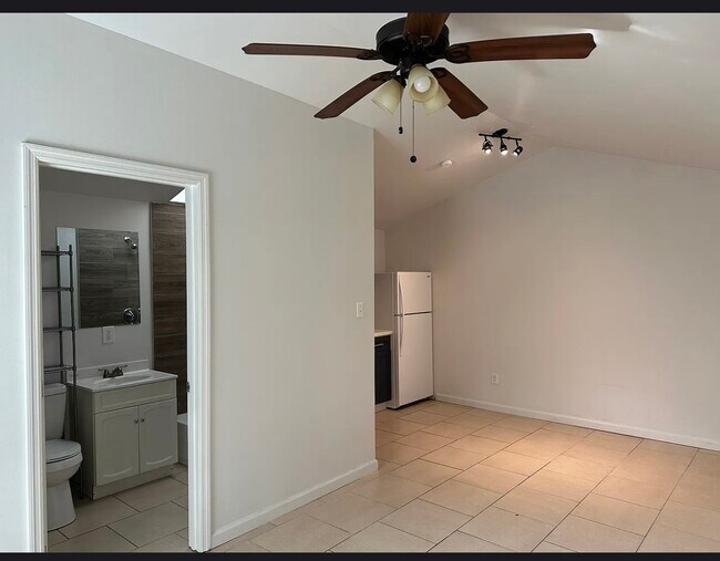 Foto del edificio - 1620 E Mulberry Dr