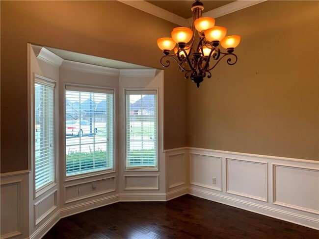Foto del edificio - 4004 SW Clearcreek Cv