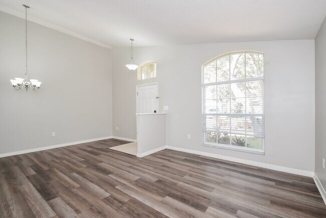 Foto del edificio - 12912 Lake Vista Dr