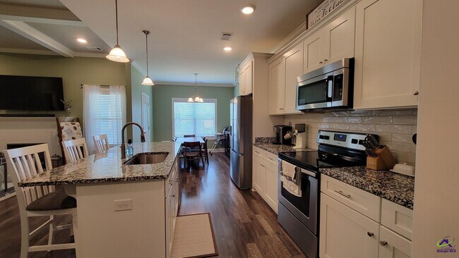 Foto del edificio - 116 Cascades Ct