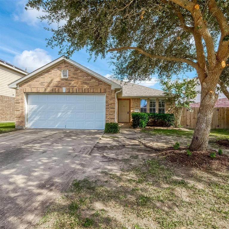 Foto principal - 22026 Westerpine Ln