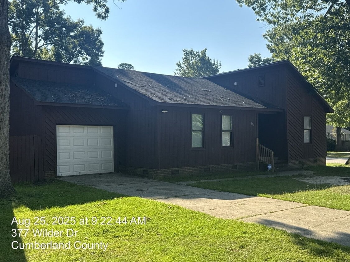 Foto principal - 377 Wilder Dr
