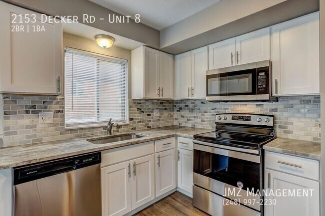 Building Photo - 2153 Decker Rd