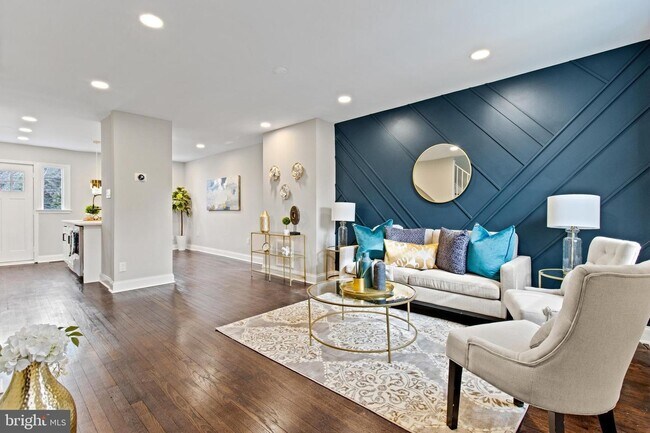 Foto del edificio - 1011 Bashford Ln