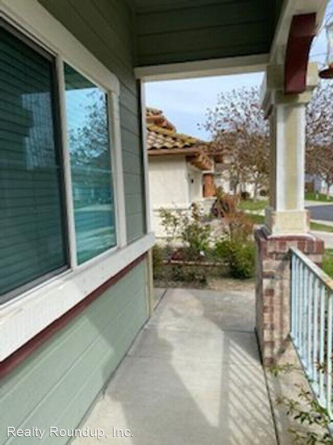 Building Photo - 4 br, 2 bath House - 9165 Rizes Way