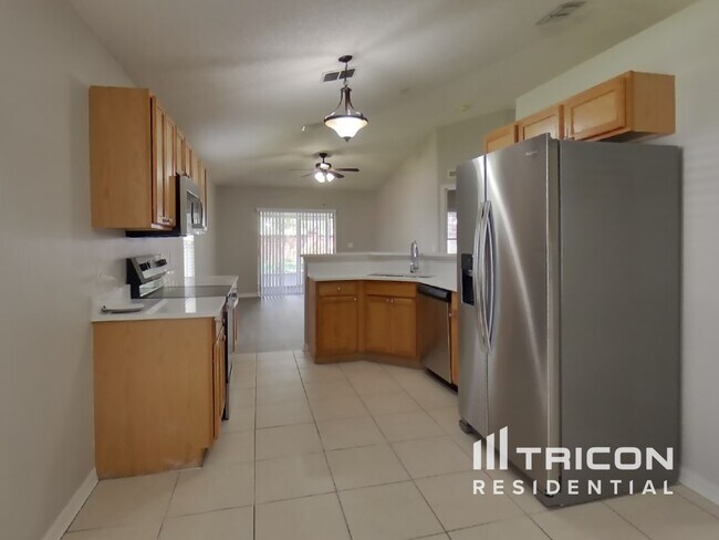 Foto del edificio - 1608 Cornerview Ln