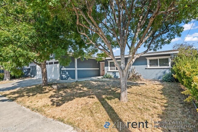 Building Photo - 3 br, 1 bath House - 2746 Broadmoor Avenue...