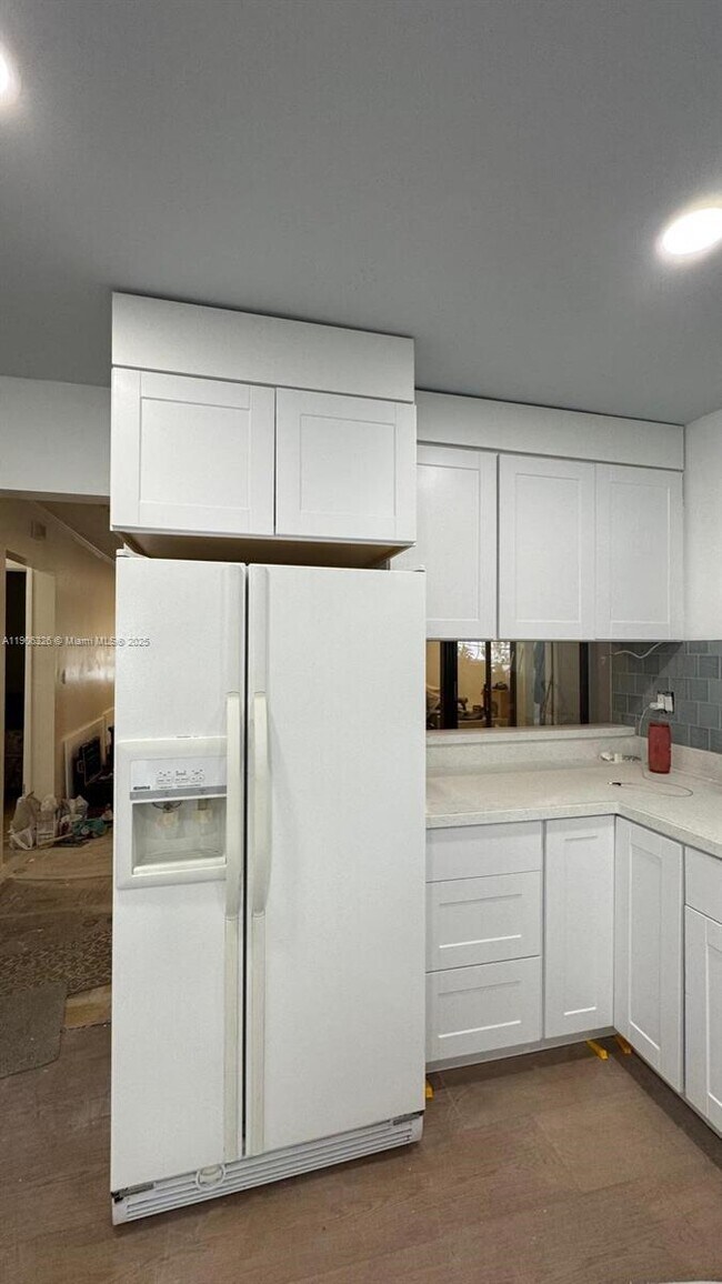 Foto del edificio - 927 NW 106th Ave Cir