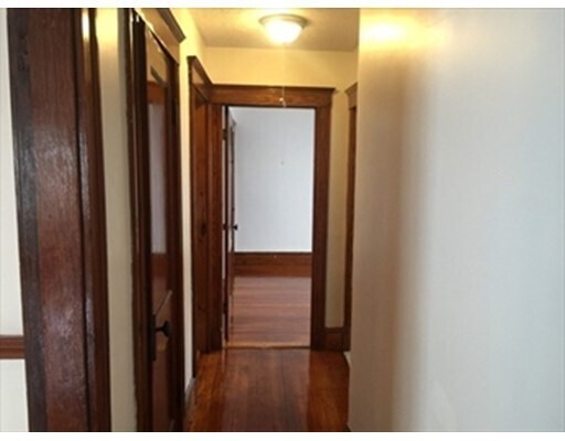 Building Photo - 15 Flynt St
