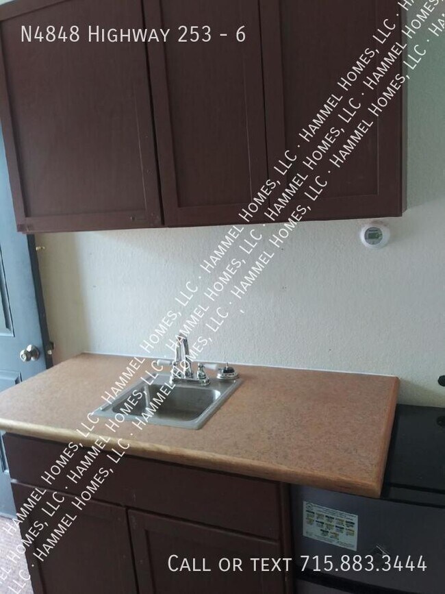 Foto del edificio - N4848 Hwy 253