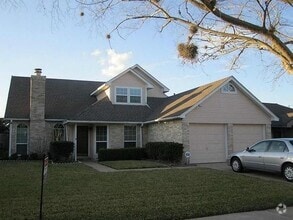 Building Photo - 3118 Kempwood Dr