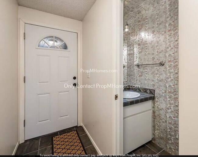Foto del edificio - Mtn Park Oasis: Two Bedroom Townhome in La...
