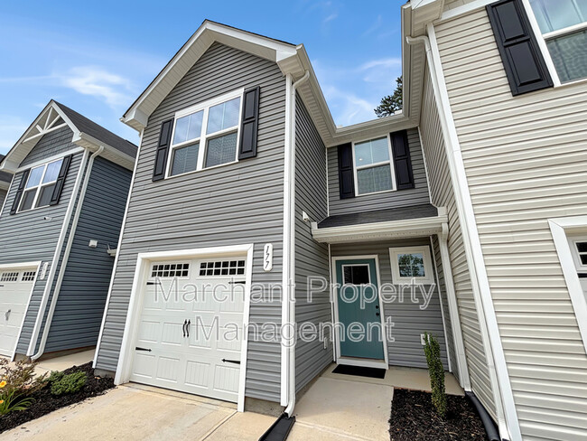 Photo - 177 Sarnesfield Wy Townhome