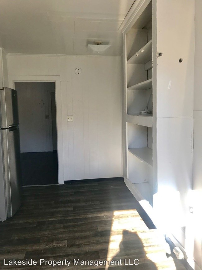 Foto del edificio - 1 br, 1 bath House - 2132 Applegate Avenue