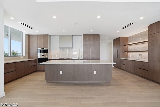 Building Photo - 5100 Seagrass Blvd