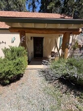 Building Photo - 25575 Buckhorn Ridge Rd