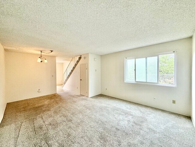 Foto del edificio - Great 2B/1BA Condo w/ Parking and Private ...