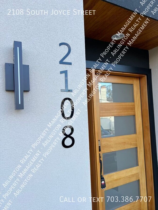 Foto del edificio - 2108 S Joyce St