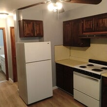 Building Photo - 231 Lark St