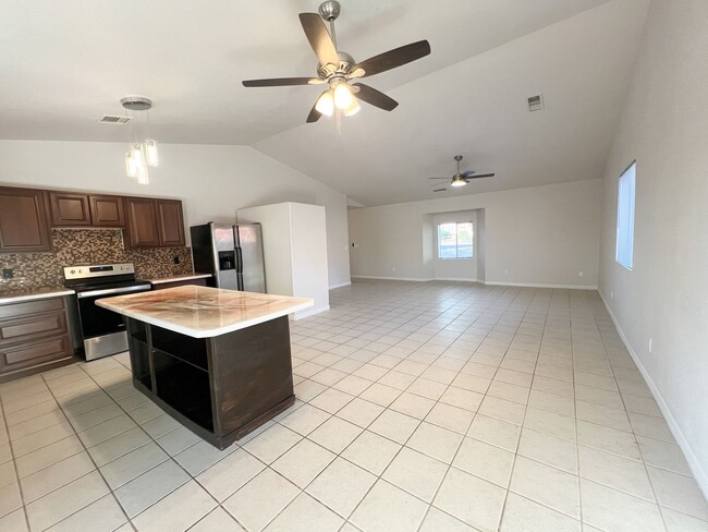 Foto del edificio - HOUSE - COTTONWOOD – VERDE VILLAGE