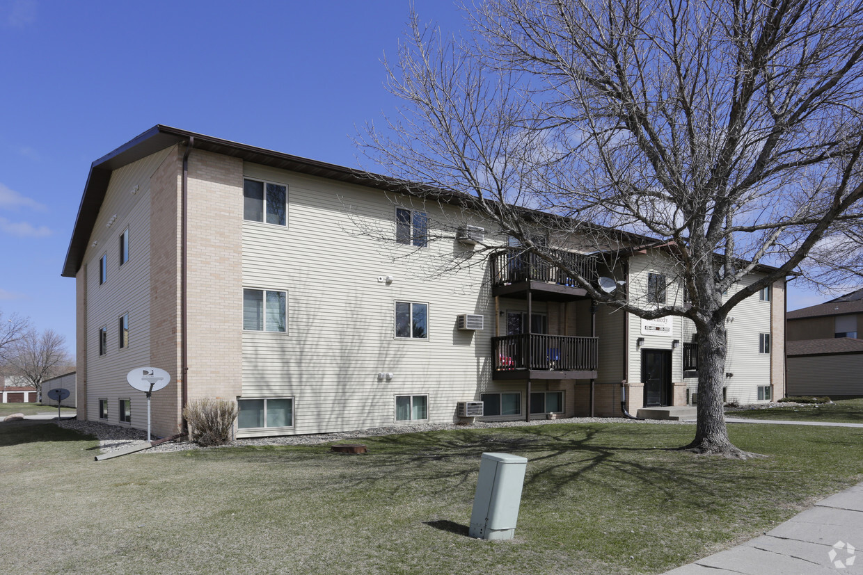 Building Photo - Kennedy Apartments