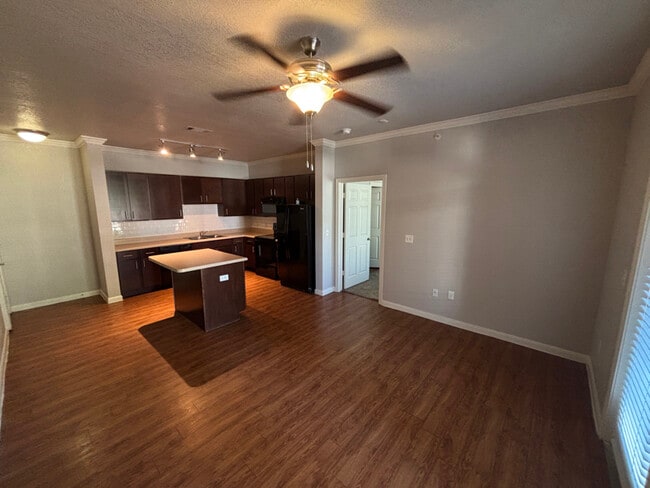 Foto del edificio - 1811 Medical Pkwy