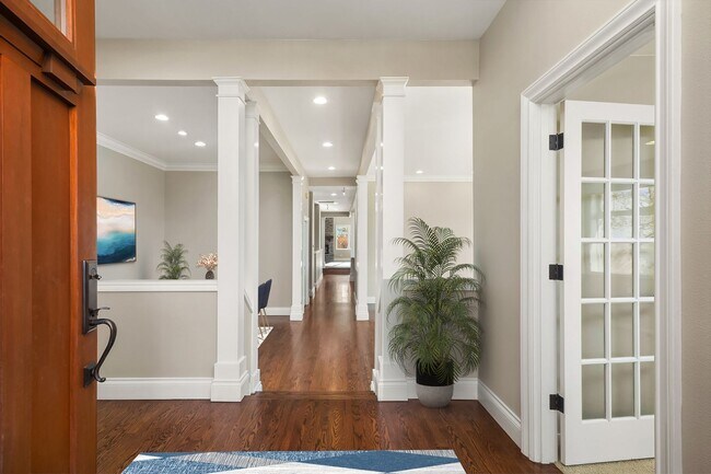 Foto del edificio - 4bd/3.5ba Kirkland House