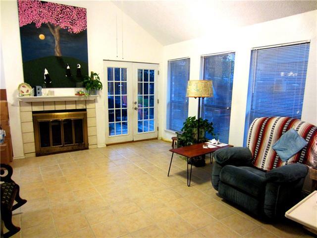 Foto del edificio - 940 Sylvan Creek Dr