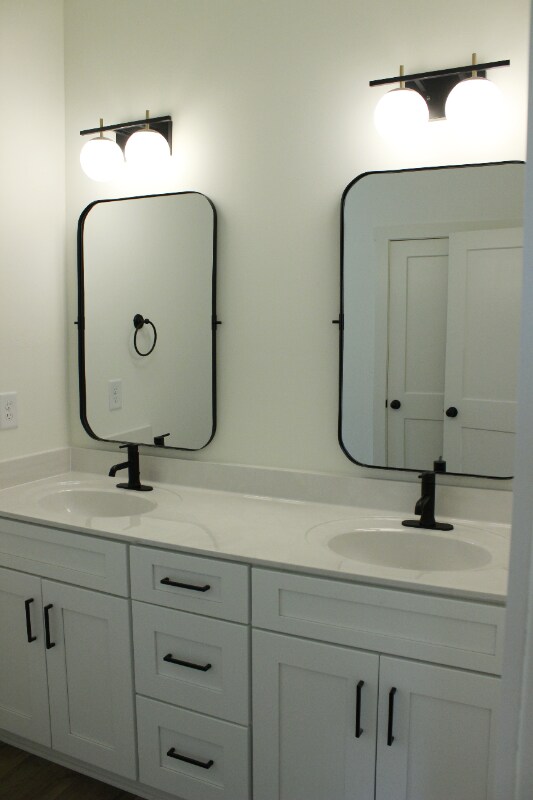 Building Photo - 1013 Dodson St