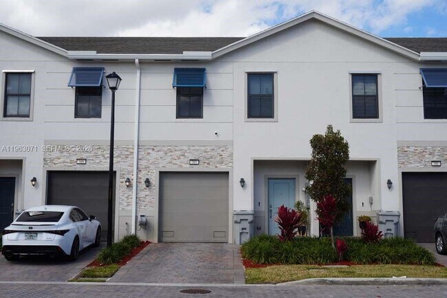 Foto del edificio - 385 NW 9th St