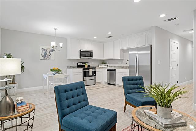 Foto principal - 526 W Elm St