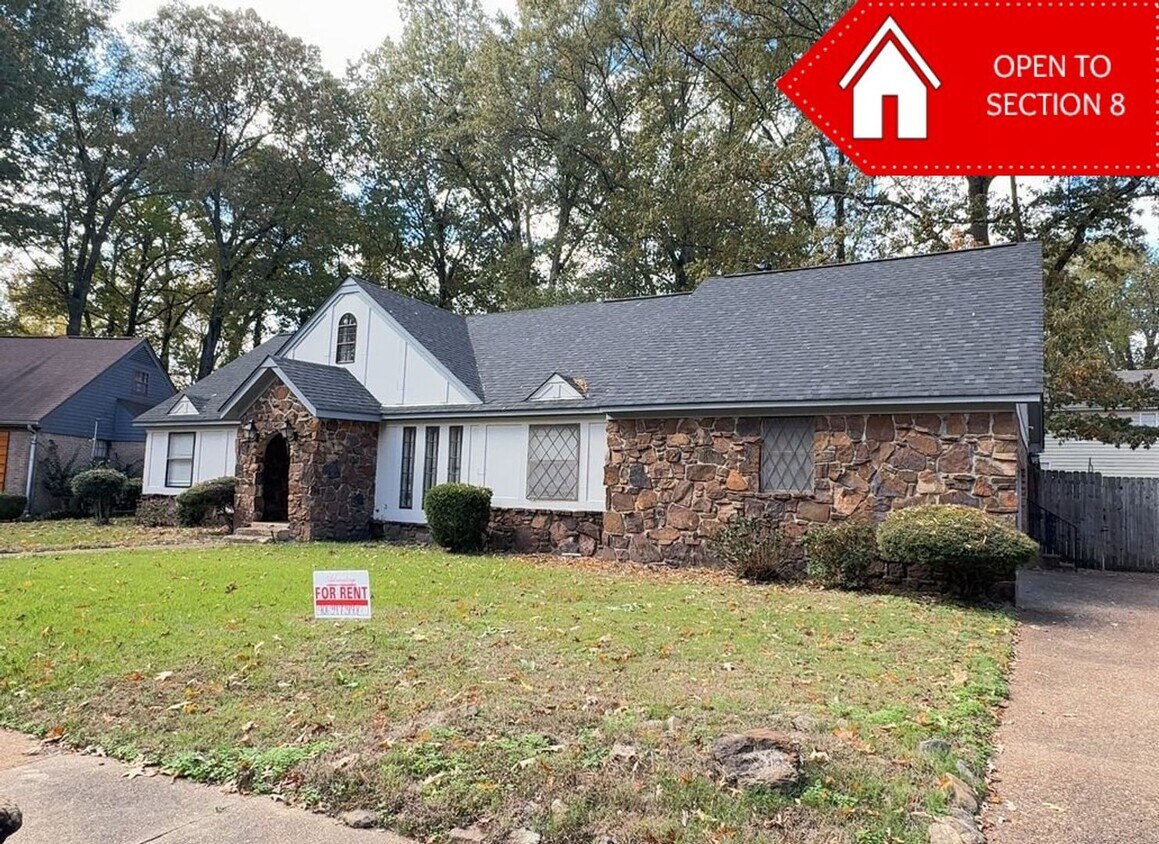 Nice 4 bedroom 2 bath home with a 2 car garage! - Nice 4 bedroom 2 bath home with a 2 car ga...