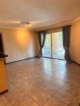 Building Photo - 2457 Centergate Dr