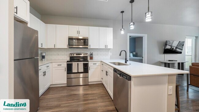 Building Photo - 2445 Estrella Pkwy