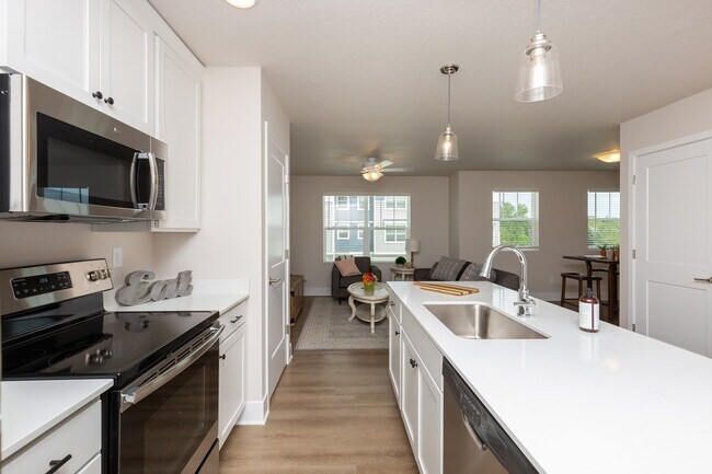 Foto del edificio - Trestle Corner Townhomes