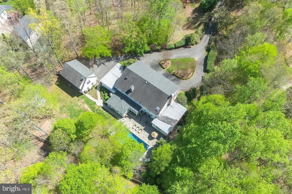 Foto principal - 10856 Patowmack Dr