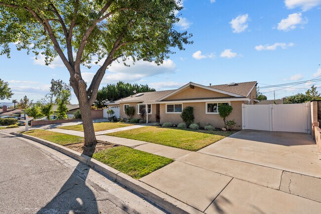 Foto del edificio - 3177 Austin Ave