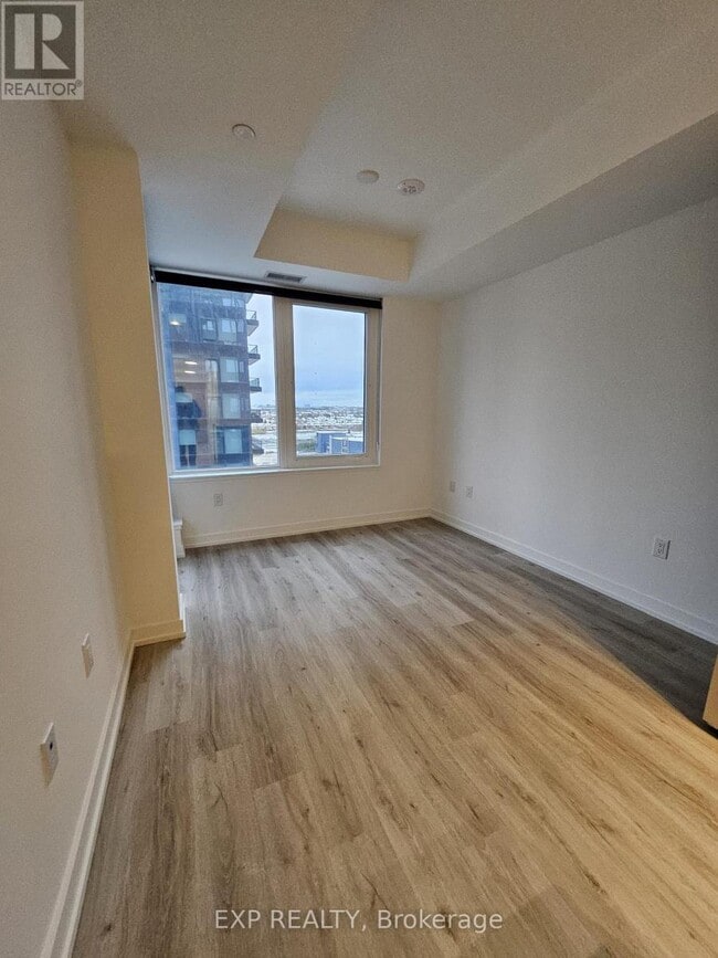 Building Photo - 395 Square One Dr