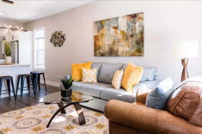 Foto del edificio - 814 W Arapahoe Ave