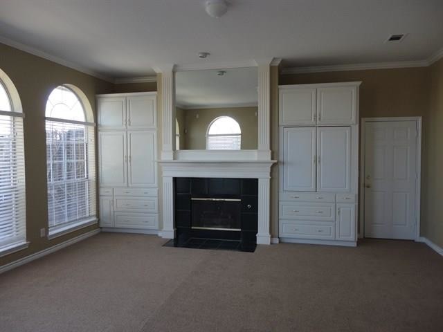 Building Photo - 4421 Waterford Dr