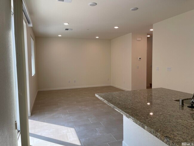 Building Photo - 4699 Falcon Rock Ln