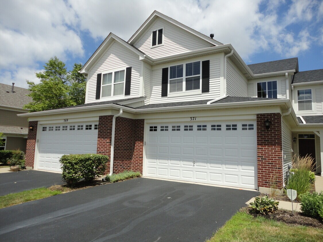 Foto principal - 371 McGrath Dr