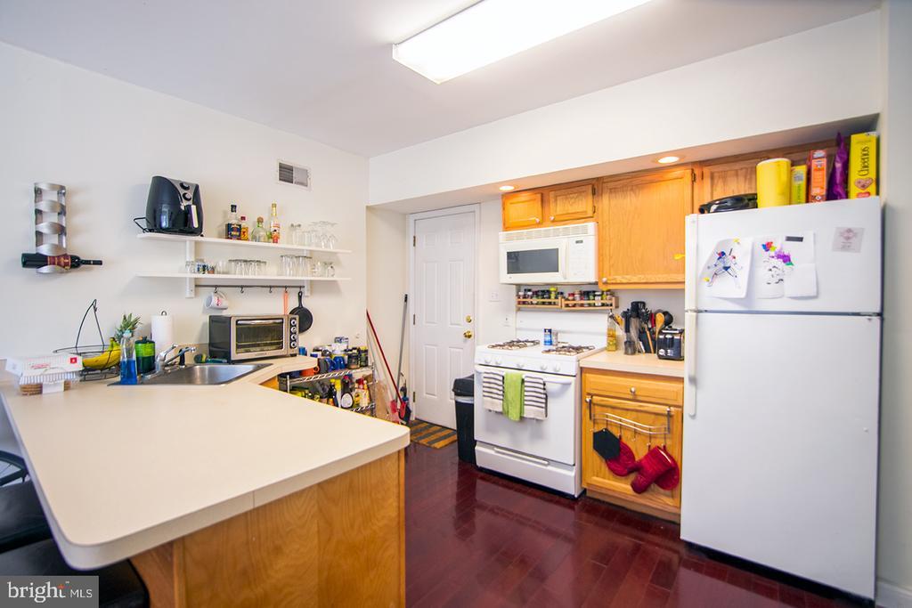 Primary Photo - 775 S 20th St