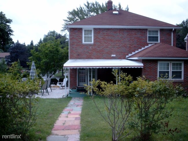 Building Photo - 3 br, 3 bath House - 3857 Meadowbrook Blvd