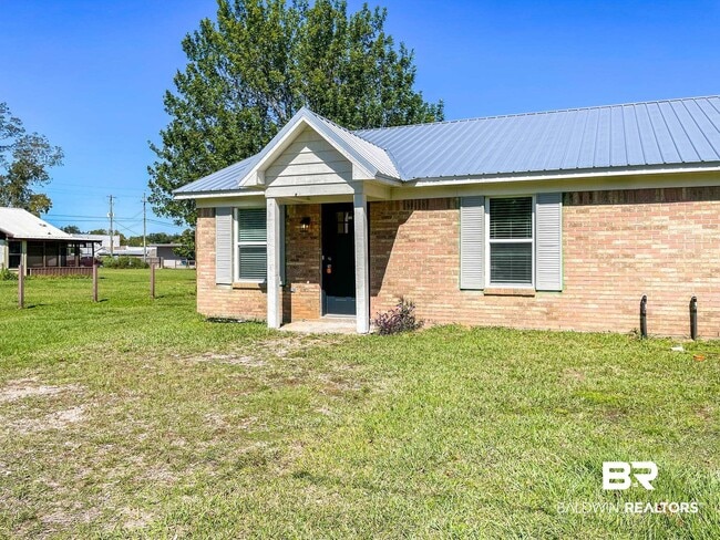 Building Photo - 25121 Olive St
