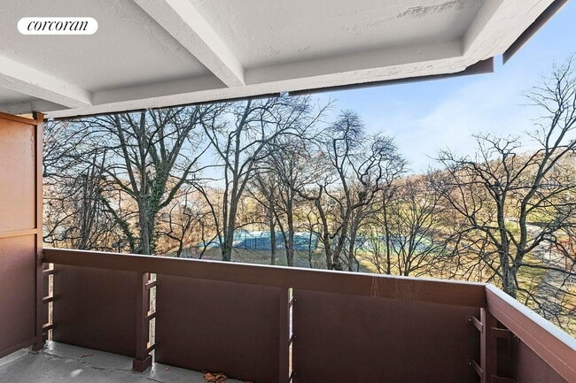 Building Photo - 201 Ravine Ave